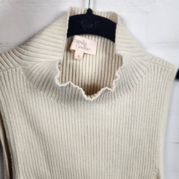 Camila Coelho Revolve Chic Summer Basic Mock Neck Ribbed Crop Top Cream Large - Picture 6 of 12